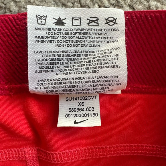 Nike Pro XS small shorts - Picture 4 of 4